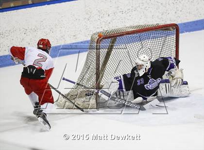Thumbnail 1 in North Branford vs. Conard (CIAC Division II Semifinal) photogallery.