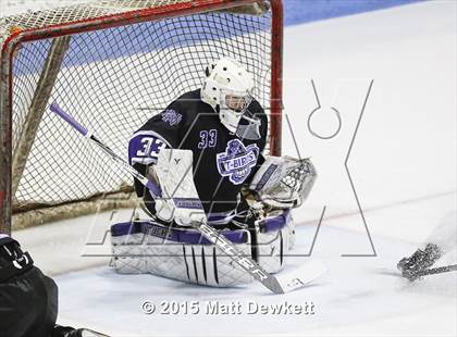Thumbnail 1 in North Branford vs. Conard (CIAC Division II Semifinal) photogallery.