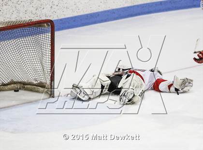 Thumbnail 1 in North Branford vs. Conard (CIAC Division II Semifinal) photogallery.