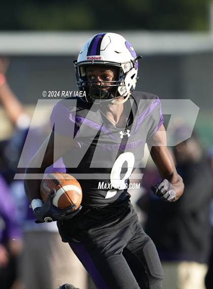 Thumbnail 3 in Del Campo @ Sacramento (CIF SJS D4 Round 1) photogallery.