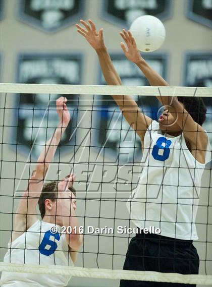 Thumbnail 3 in Highland @ Mesquite photogallery.