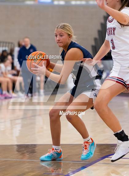 Thumbnail 1 in Perry vs. Ridgeline (Holiday Hoopfest) photogallery.