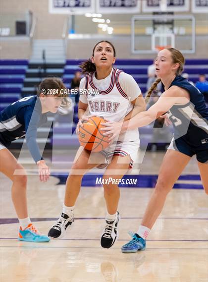 Thumbnail 3 in Perry vs. Ridgeline (Holiday Hoopfest) photogallery.