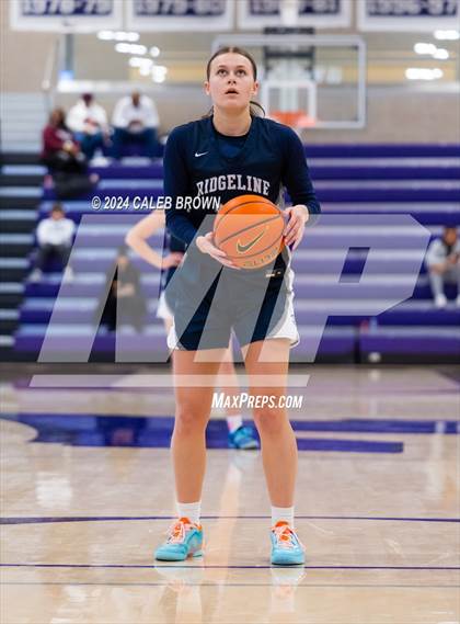 Thumbnail 3 in Perry vs. Ridgeline (Holiday Hoopfest) photogallery.