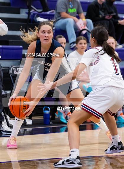 Thumbnail 3 in Perry vs. Ridgeline (Holiday Hoopfest) photogallery.