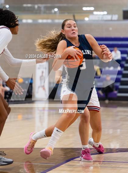 Thumbnail 2 in Perry vs. Ridgeline (Holiday Hoopfest) photogallery.