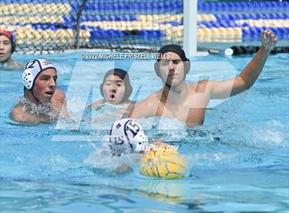 Thumbnail 3 in Santana vs Torrey Pines (16th Annual Draz Classic) photogallery.