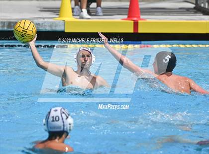 Thumbnail 2 in Santana vs Torrey Pines (16th Annual Draz Classic) photogallery.