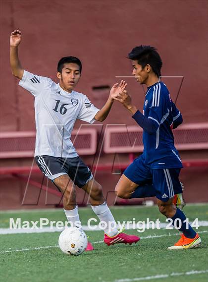 Thumbnail 1 in Cypress Springs vs pasadena ( 5A Region 3 Semifinal ) photogallery.