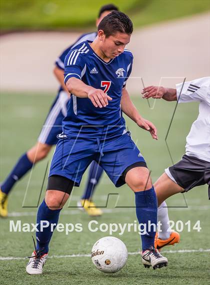 Thumbnail 2 in Cypress Springs vs pasadena ( 5A Region 3 Semifinal ) photogallery.