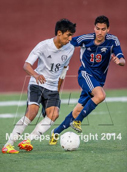 Thumbnail 1 in Cypress Springs vs pasadena ( 5A Region 3 Semifinal ) photogallery.