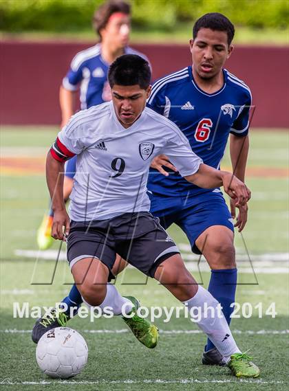Thumbnail 2 in Cypress Springs vs pasadena ( 5A Region 3 Semifinal ) photogallery.