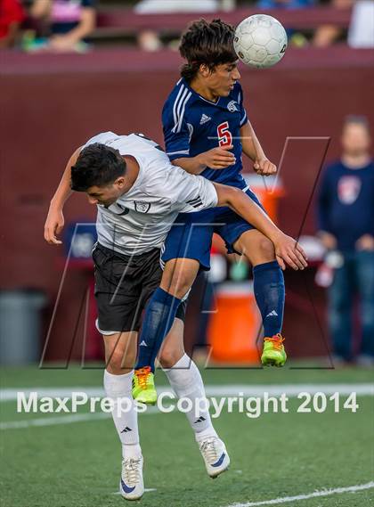 Thumbnail 3 in Cypress Springs vs pasadena ( 5A Region 3 Semifinal ) photogallery.