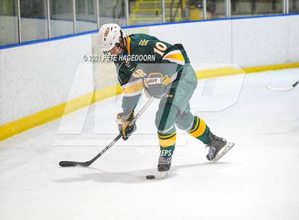 Thumbnail 1 in Morristown-Beard @ Morris Knolls photogallery.