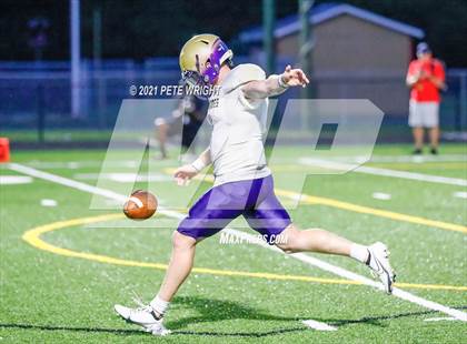 Thumbnail 1 in Booker @ Cardinal Mooney photogallery.