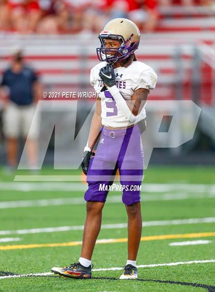 Thumbnail 1 in Booker @ Cardinal Mooney photogallery.