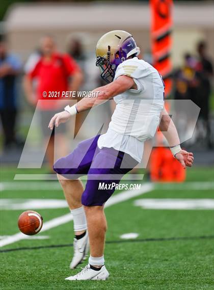 Thumbnail 3 in Booker @ Cardinal Mooney photogallery.