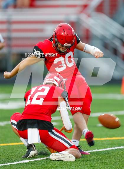 Thumbnail 3 in Booker @ Cardinal Mooney photogallery.