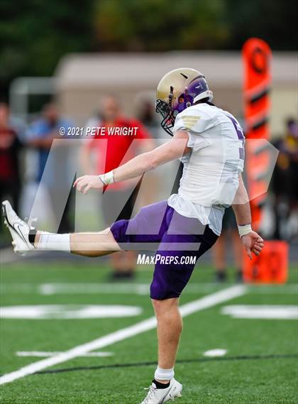 Thumbnail 1 in Booker @ Cardinal Mooney photogallery.