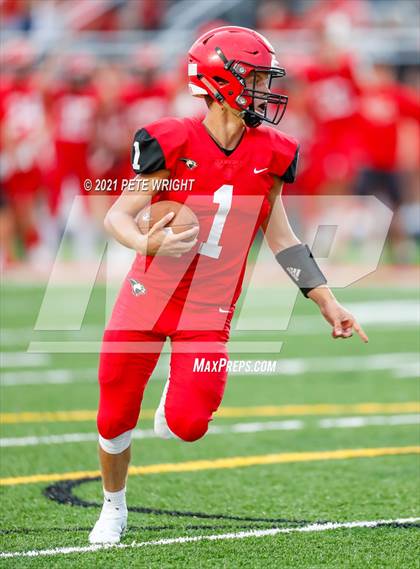 Thumbnail 3 in Booker @ Cardinal Mooney photogallery.