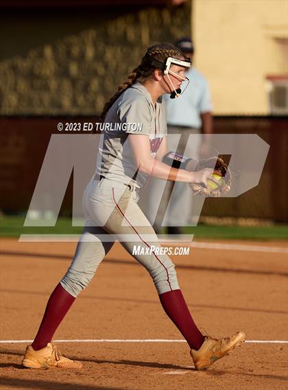Thumbnail 1 in Hillgrove @ Lassiter photogallery.
