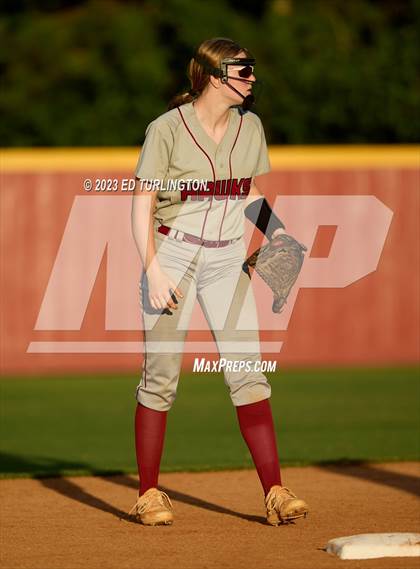 Thumbnail 3 in Hillgrove @ Lassiter photogallery.