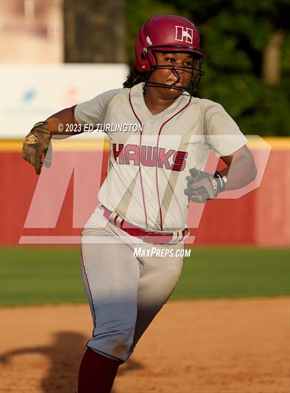 Thumbnail 1 in Hillgrove @ Lassiter photogallery.