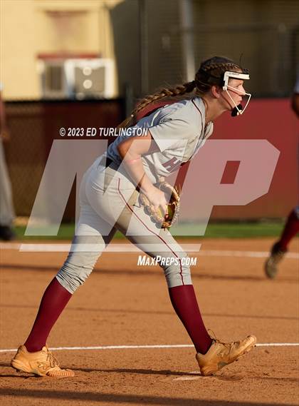 Thumbnail 3 in Hillgrove @ Lassiter photogallery.