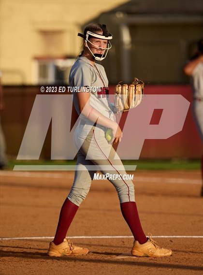 Thumbnail 3 in Hillgrove @ Lassiter photogallery.