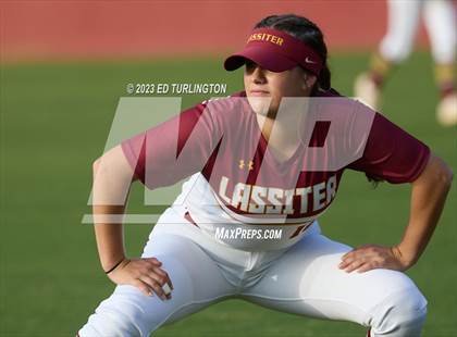 Thumbnail 1 in Hillgrove @ Lassiter photogallery.