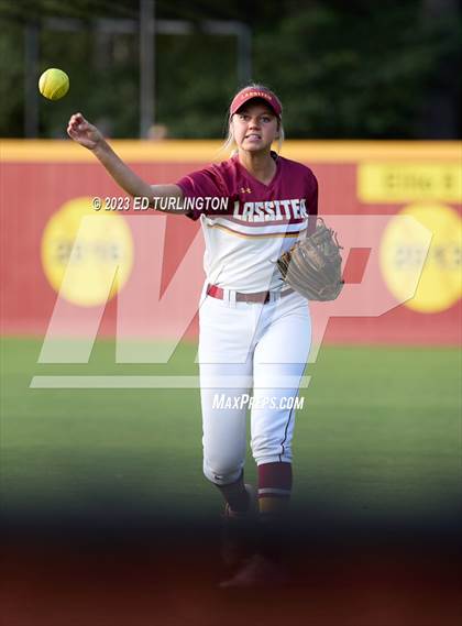 Thumbnail 1 in Hillgrove @ Lassiter photogallery.