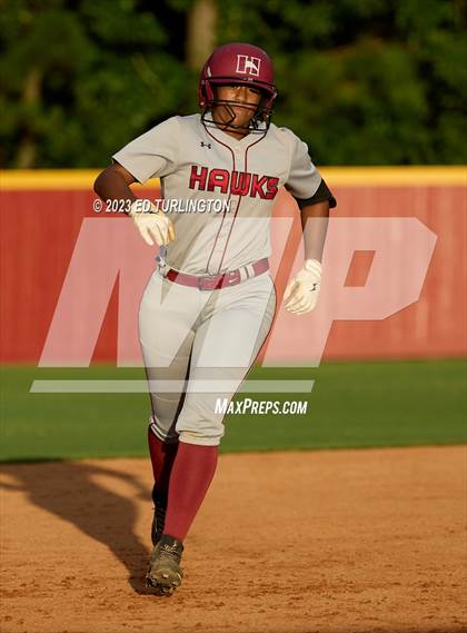 Thumbnail 1 in Hillgrove @ Lassiter photogallery.
