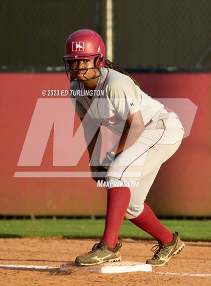 Thumbnail 2 in Hillgrove @ Lassiter photogallery.