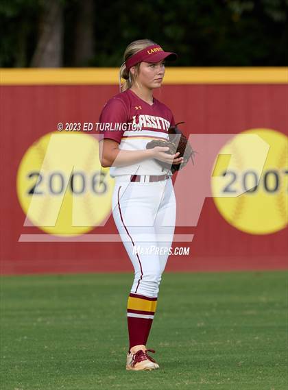 Thumbnail 3 in Hillgrove @ Lassiter photogallery.