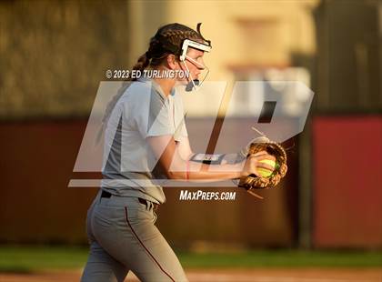 Thumbnail 1 in Hillgrove @ Lassiter photogallery.