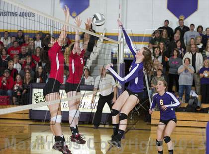 Thumbnail 1 in Luck @ Clayton (WIAA D4 Sectional Semfinal) photogallery.