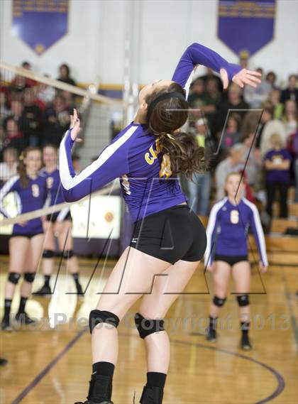 Thumbnail 3 in Luck @ Clayton (WIAA D4 Sectional Semfinal) photogallery.