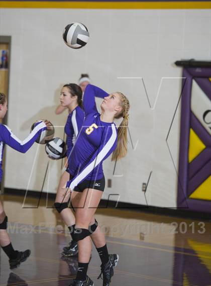 Thumbnail 1 in Luck @ Clayton (WIAA D4 Sectional Semfinal) photogallery.