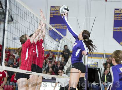 Thumbnail 3 in Luck @ Clayton (WIAA D4 Sectional Semfinal) photogallery.