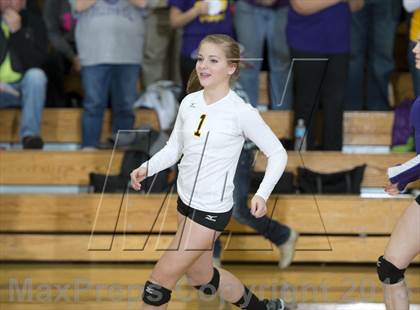Thumbnail 2 in Luck @ Clayton (WIAA D4 Sectional Semfinal) photogallery.