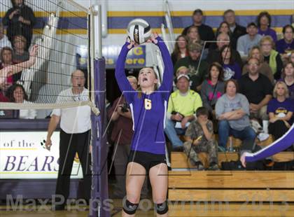 Thumbnail 2 in Luck @ Clayton (WIAA D4 Sectional Semfinal) photogallery.