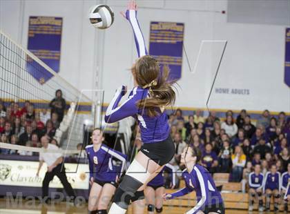 Thumbnail 2 in Luck @ Clayton (WIAA D4 Sectional Semfinal) photogallery.
