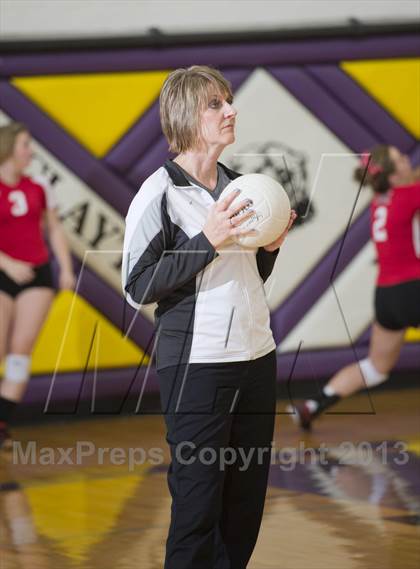 Thumbnail 2 in Luck @ Clayton (WIAA D4 Sectional Semfinal) photogallery.