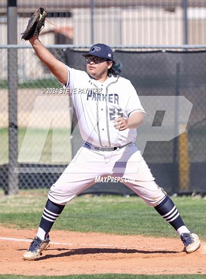 Thumbnail 1 in Parker vs. Chino Valley photogallery.