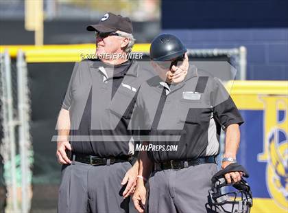 Thumbnail 1 in Parker vs. Chino Valley photogallery.
