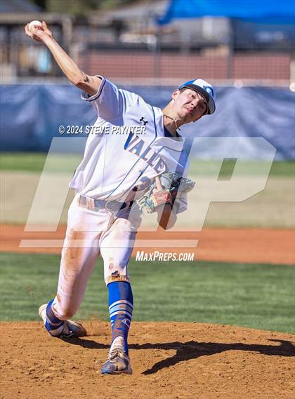 Thumbnail 3 in Parker vs. Chino Valley photogallery.