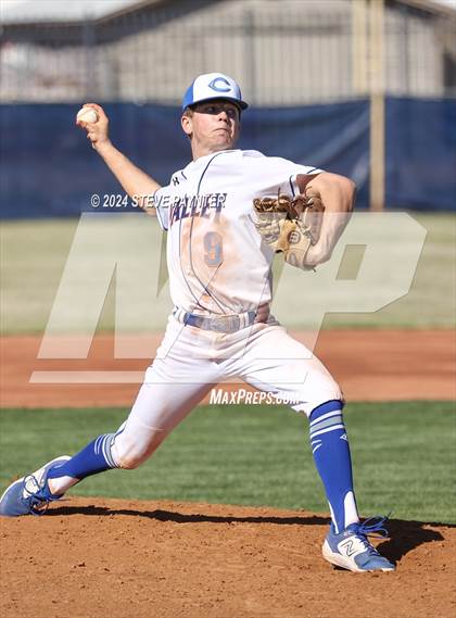 Thumbnail 2 in Parker vs. Chino Valley photogallery.