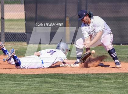 Thumbnail 2 in Parker vs. Chino Valley photogallery.