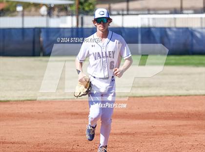 Thumbnail 1 in Parker vs. Chino Valley photogallery.