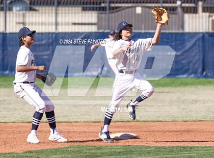 Thumbnail 1 in Parker vs. Chino Valley photogallery.